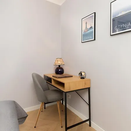 Totu Awanport شقة *